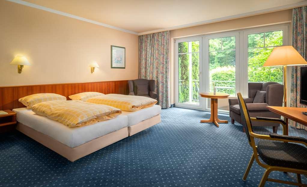 Parkhotel am Taunus Oberursel Ruang foto